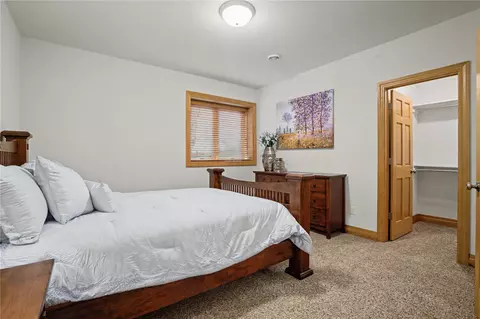 Bedroom - 3241 Cedar River Ct NE, Cedar Rapids, IA 52411 photo 4 of 5