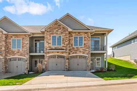 2887 Blue Sage Dr #C, Coralville, IA 52241