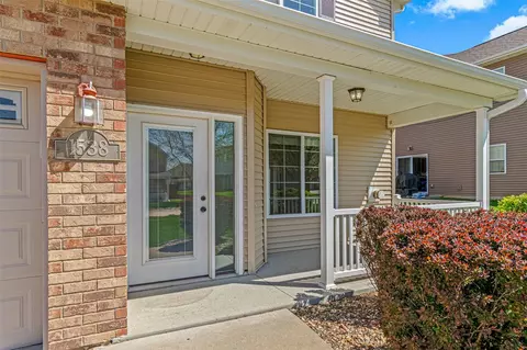 1538 Burr Dr, North Liberty, IA 52317
