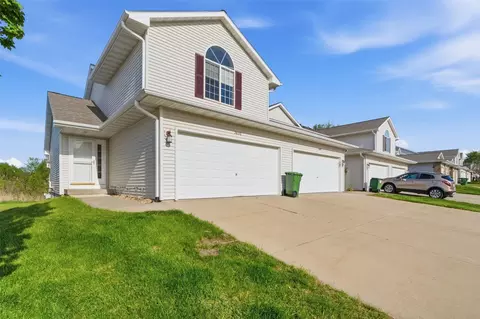 2630 6th St, Marion, IA 52302
