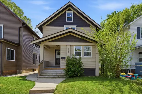 1547 Washington Ave SE, Cedar Rapids, IA 52403
