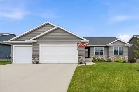 1278 Echo Ridge Ln, Marion, IA 52302