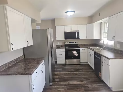 1118 Brockman Dr SE, Cedar Rapids, IA 52403