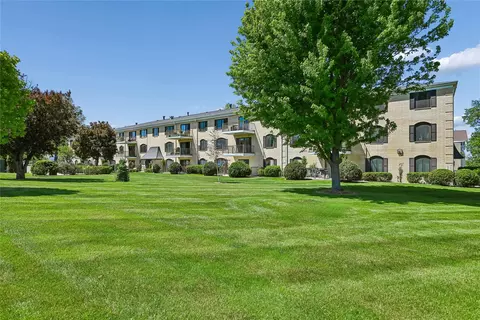 190 Cottage Grv SE #208, Cedar Rapids, IA 52403
