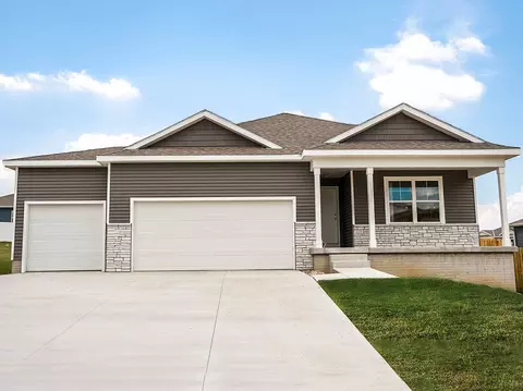 3786 Rueben Dr, Marion, IA 52302