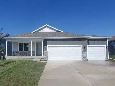 3683 Rueben Dr, Marion, IA 52302