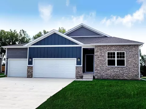 3708 Rueben Dr, Marion, IA 52302