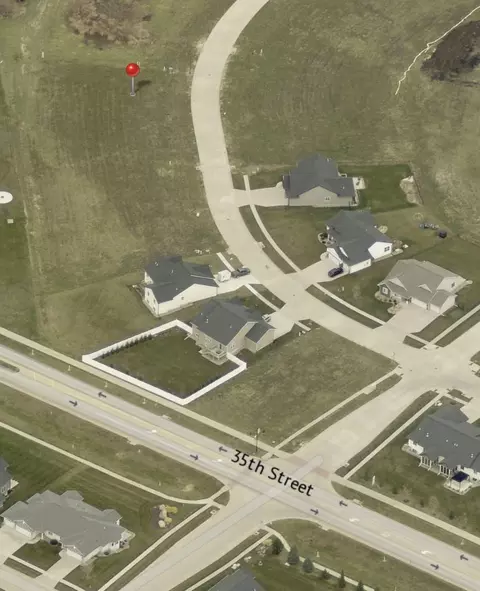 3205 Platinum Way, Marion, IA 52302