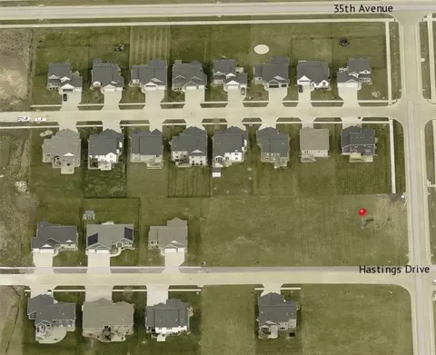4394 Hastings Dr, Marion, IA 52302
