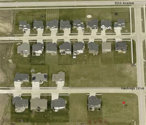 4393 Hastings Dr, Marion, IA 52302