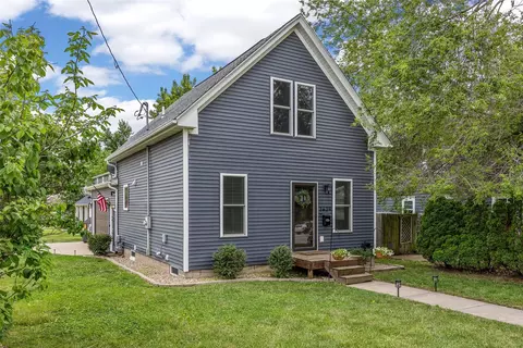 2629 Mt Vernon Rd SE, Cedar Rapids, IA 52403