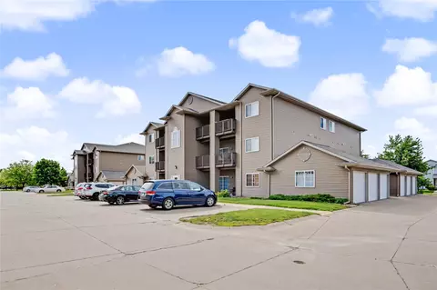 515 Penn Ct #7, North Liberty, IA 52317