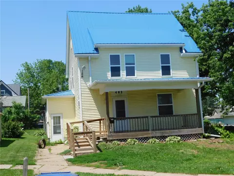 403 Walnut St, Tipton, IA 52772