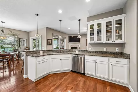 313 13th Ave SW, Mount Vernon, IA 52314