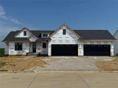 1425 Glen Rock Cir, Marion, IA 52302