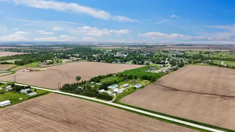 3174 63rd Street Dr, Shellsburg, IA 52332