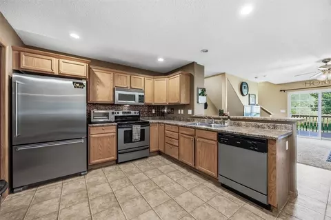 366 Kelso Dr, Fairfax, IA 52228