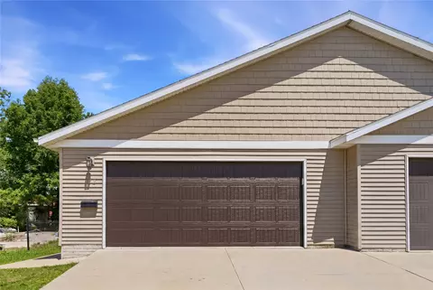 122 33rd Street Dr SE, Cedar Rapids, IA 52403