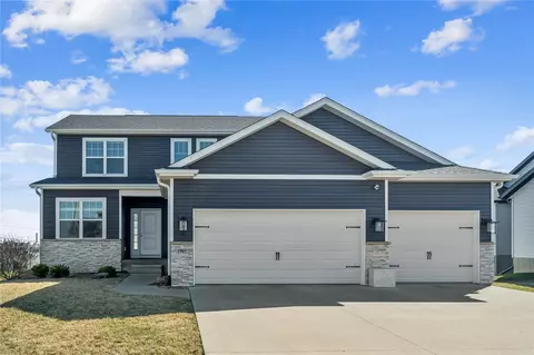 1903 Wycliffe Ct SW, Cedar Rapids, IA 52404