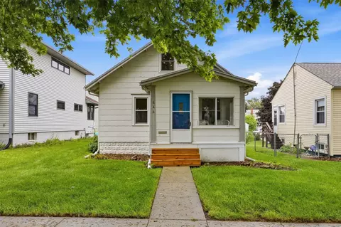 644 20th Ave SW, Cedar Rapids, IA 52404