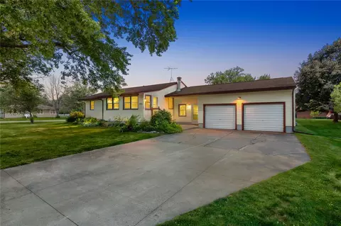 804 31st Ave, Middle Amana, IA 52307