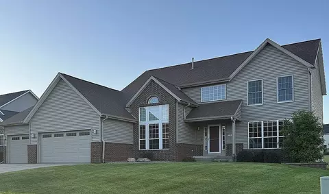 214 Revere Ct NE, Cedar Rapids, IA 52402