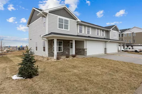 Exterior - 163 Bethany Loop SW #A, Cedar Rapids, IA 52404 photo 3 of 6