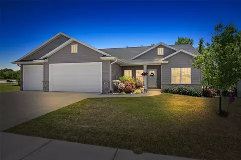 701 Heather Ln, Springville, IA 52336