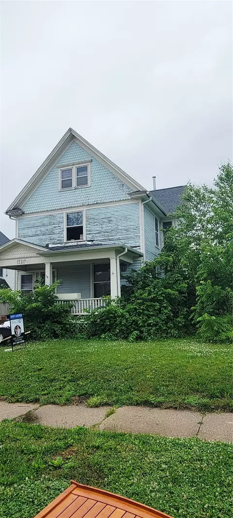 1520 4th Ave, Cedar Rapids, IA 52403