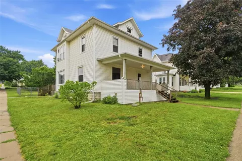 501 Broadway St, Springville, IA 52336