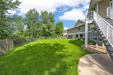 Exterior - 3003 Cedar River Ct NE, Cedar Rapids, IA 52411 photo 7 of 9