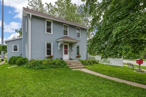 470 N Dubuque St, North Liberty, IA 52317