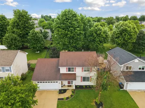 2975 Baker St, Marion, IA 52302