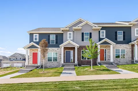 628 Catherine Dr, Tiffin, IA 52340