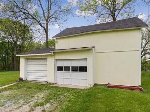 Other - 1930 E Avenue Ave NW, Cedar Rapids, IA 52405 photo 3 of 4