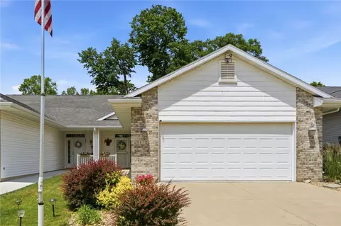 1722 Meiers Ct NW, Cedar Rapids, IA 52405