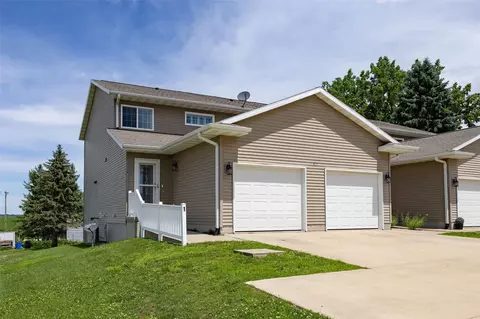 410 W Main St #1, Urbana, IA 52345