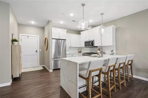 260 N Scott Blvd #108, Iowa City, IA 52245