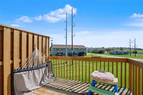 Exterior - 3840 37th Ave SW #E, Cedar Rapids, IA 52404 photo 2 of 3