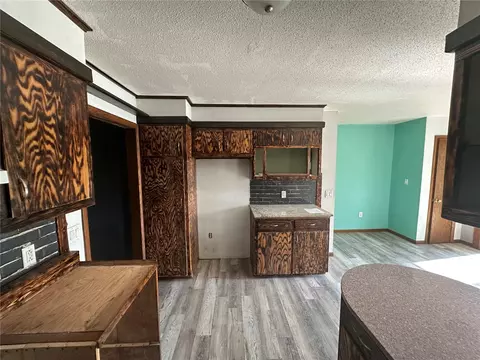 Kitchen - 1122 3rd St E, Vinton, IA 52349 photo 3 of 3