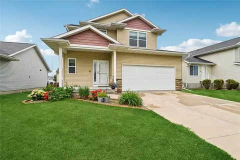 1105 Deer Run Dr NE, Cedar Rapids, IA 52402