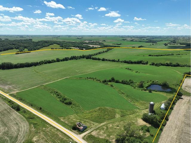 3202 170th St, Brooklyn, IA 52211