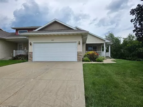 6355 Muirfield Dr SW, Cedar Rapids, IA 52404