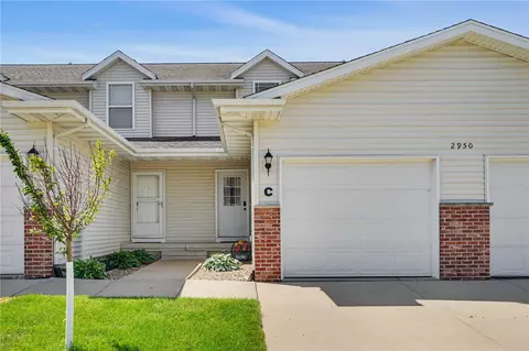 2950 Samuel Ct SW #C, Cedar Rapids, IA 52404