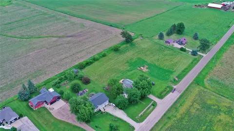 View/Area - 711 Main St, Shellsburg, IA 52332 photo 2 of 3
