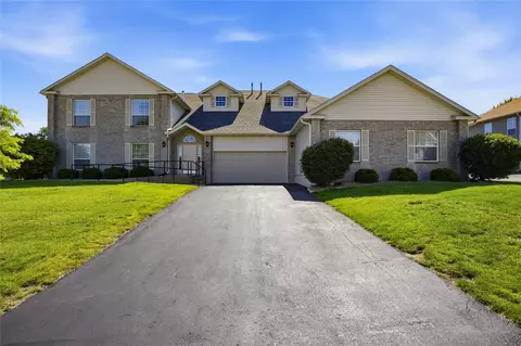 4730 Westchester Dr NE #C, Cedar Rapids, IA 52402