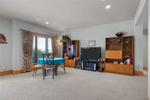 Living - 6706 Cedar View Ct NE, Cedar Rapids, IA 52411 photo 12 of 12