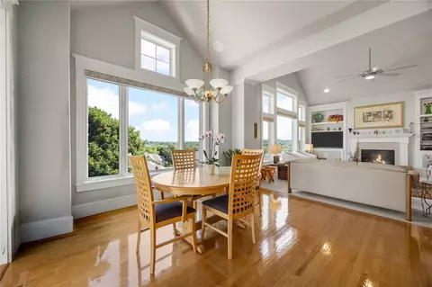 Dining - 6706 Cedar View Ct NE, Cedar Rapids, IA 52411 photo 3 of 3