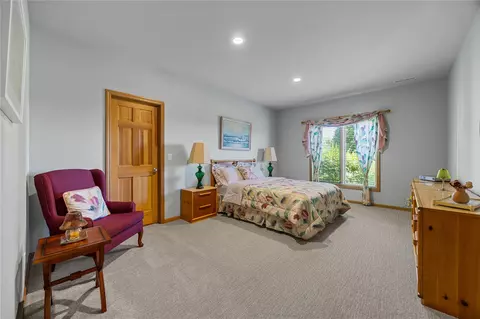Bedroom - 6706 Cedar View Ct NE, Cedar Rapids, IA 52411 photo 5 of 5