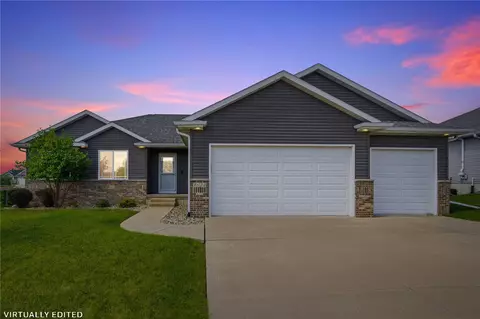 1622 Para Dr, Marion, IA 52302